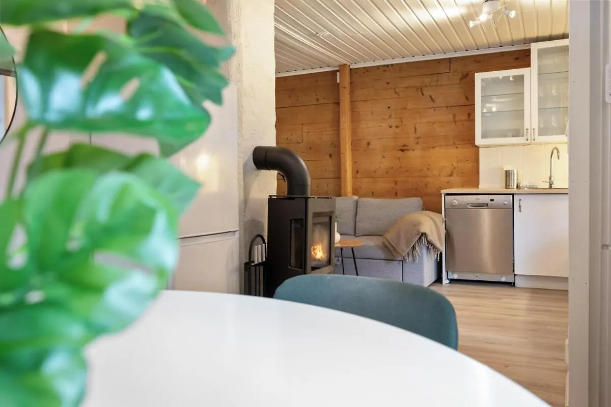 شقة Cozy Hideaway With Private Balcony And Self Check In برغن