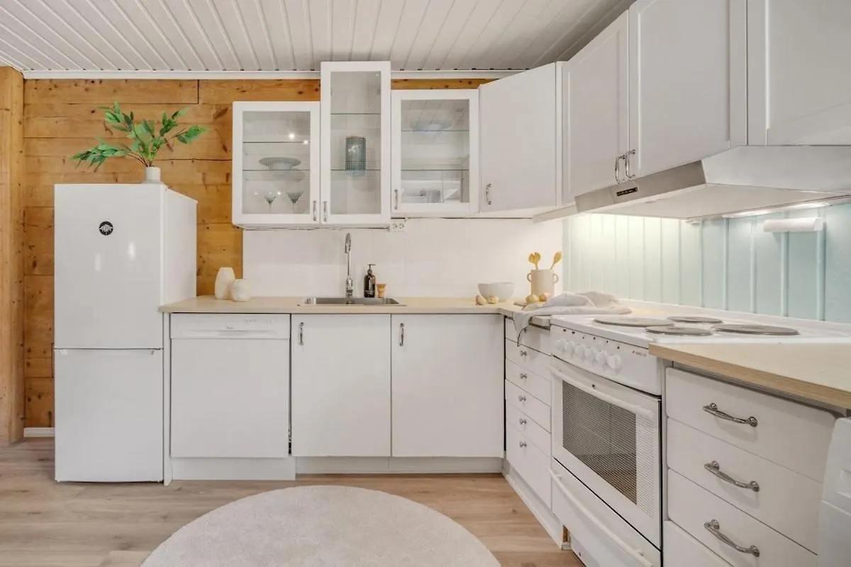شقة Cozy Hideaway With Private Balcony And Self Check In برغن